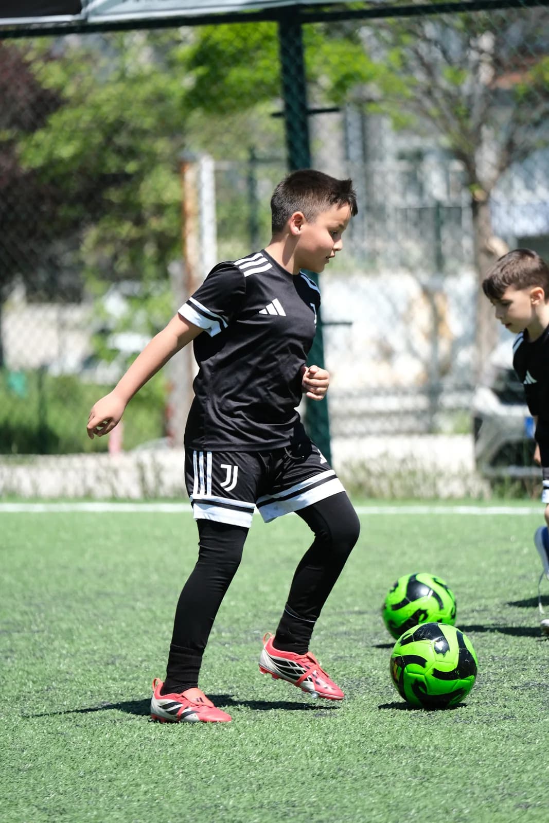 Juventus Academy Batıkent - Top Kontrolü